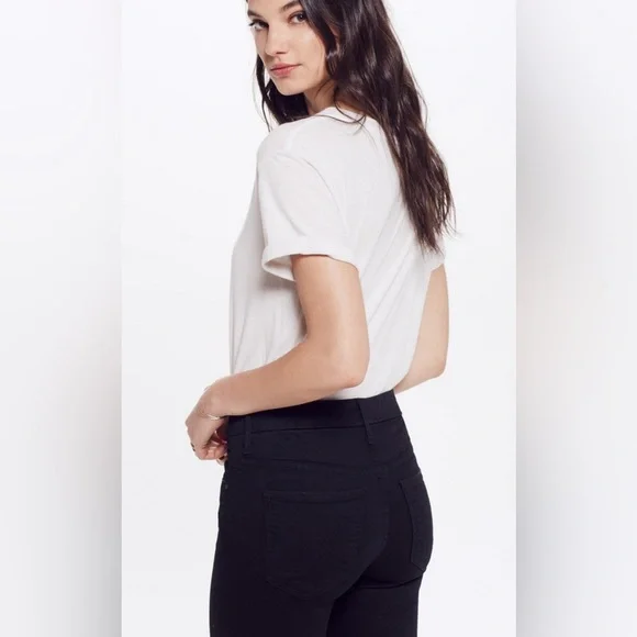 MOTHER The High Waisted Looker Jeans in Not Guilty - Picture 4 of 8